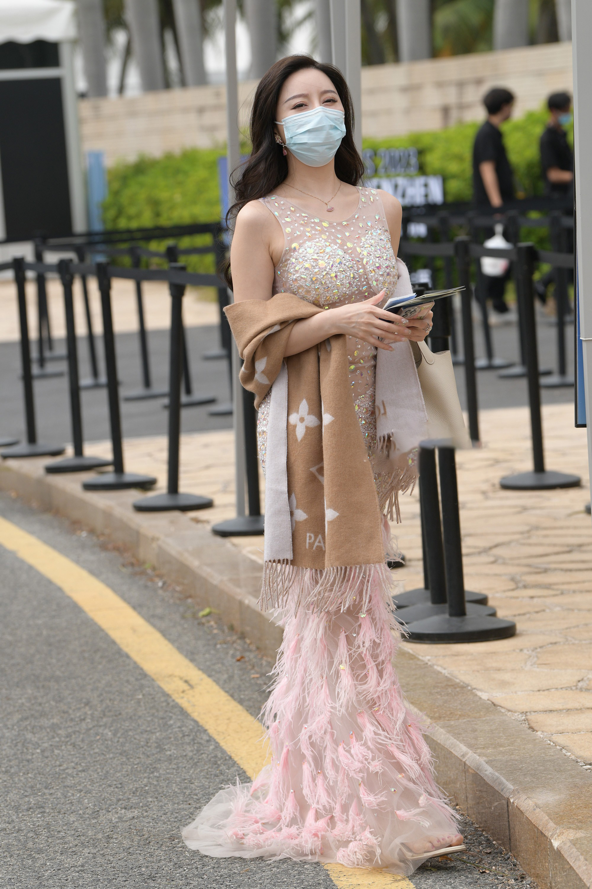  魔镜街拍,裙装,少妇,街拍,写真套图,乔依丝joys