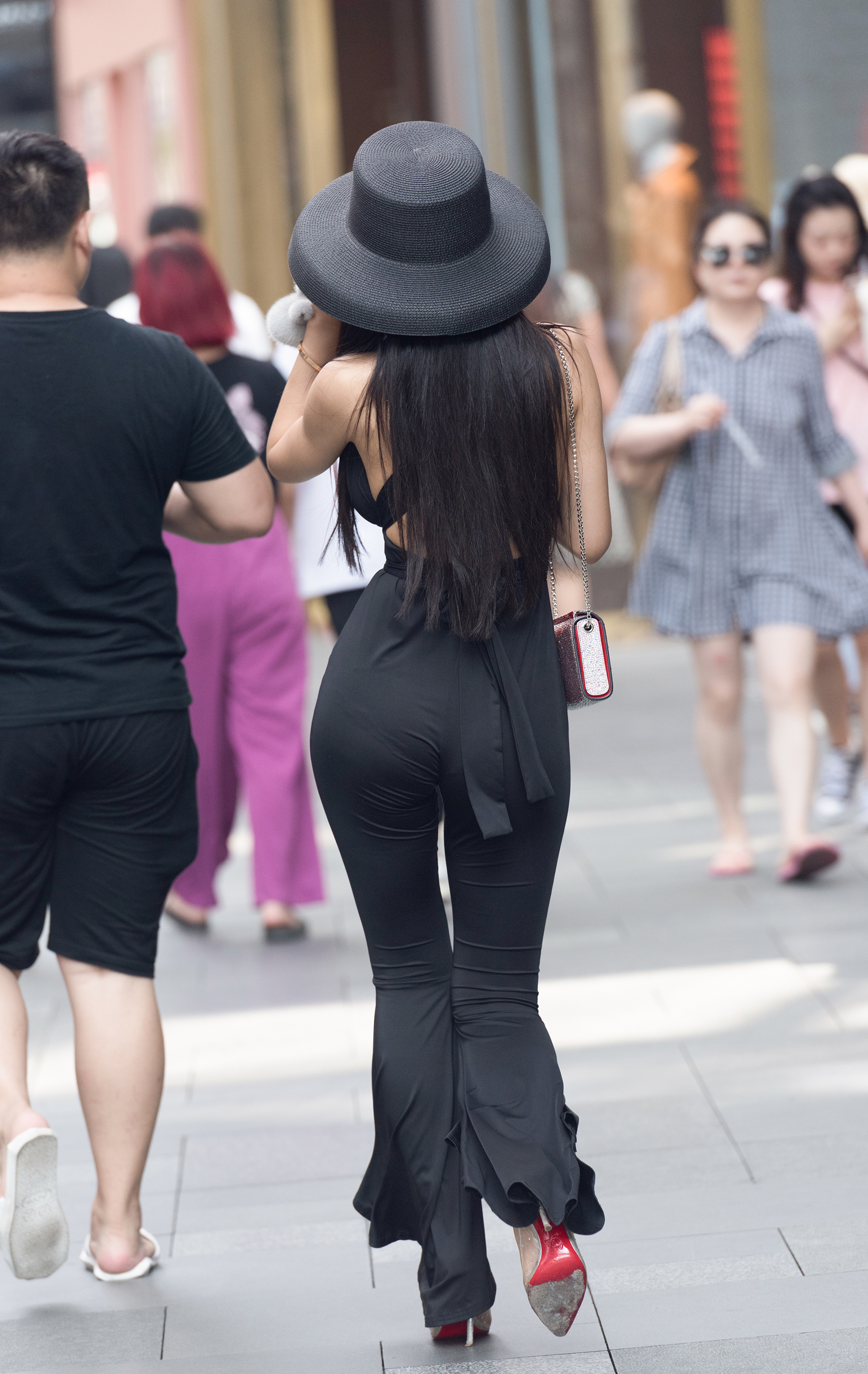  魔镜街拍,,少妇,街拍,写真套图,FEILIN嗲囡囡