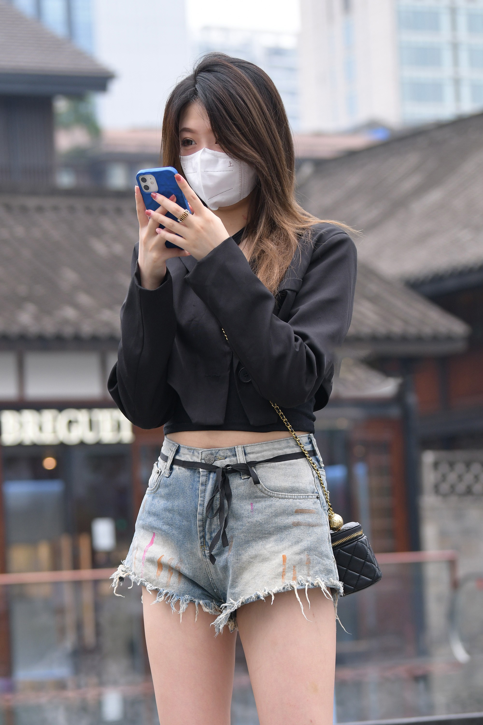  魔镜街拍,热裤,熟女,街拍,写真套图,只糖棉袜