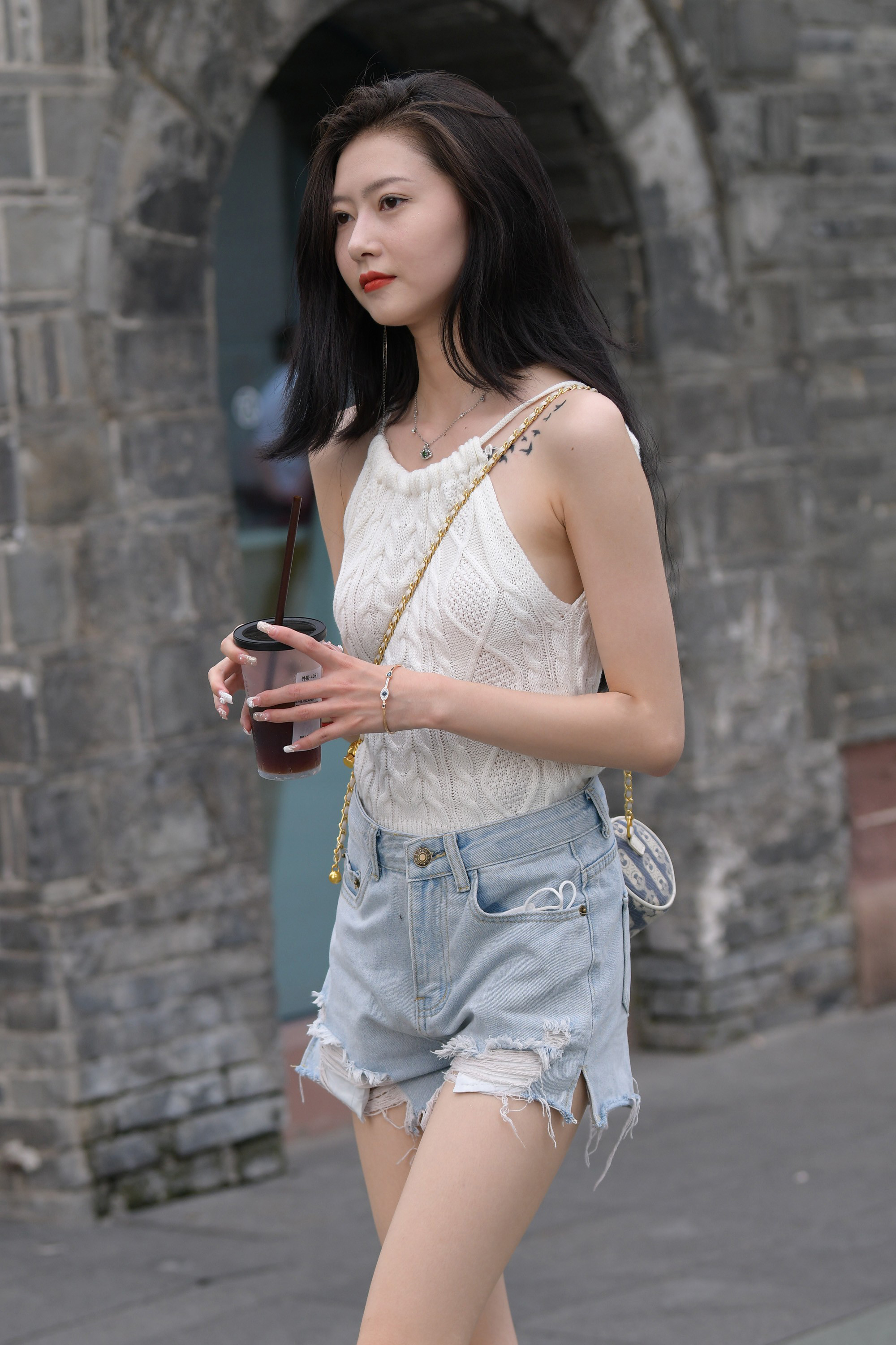  魔镜街拍,热裤,美女,街拍,写真套图,田璐璐