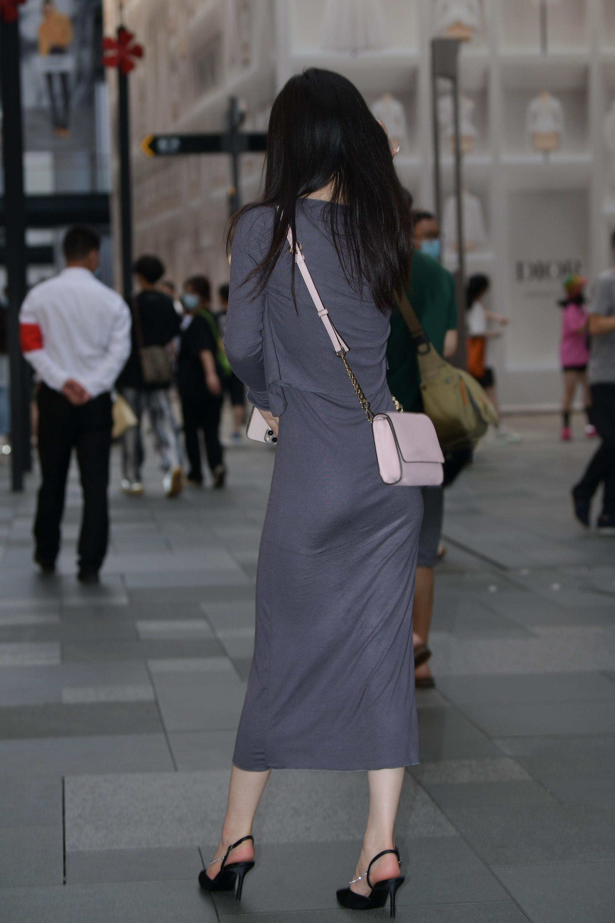  魔镜街拍,裙装,少妇,街拍,写真套图,纳丝摄影