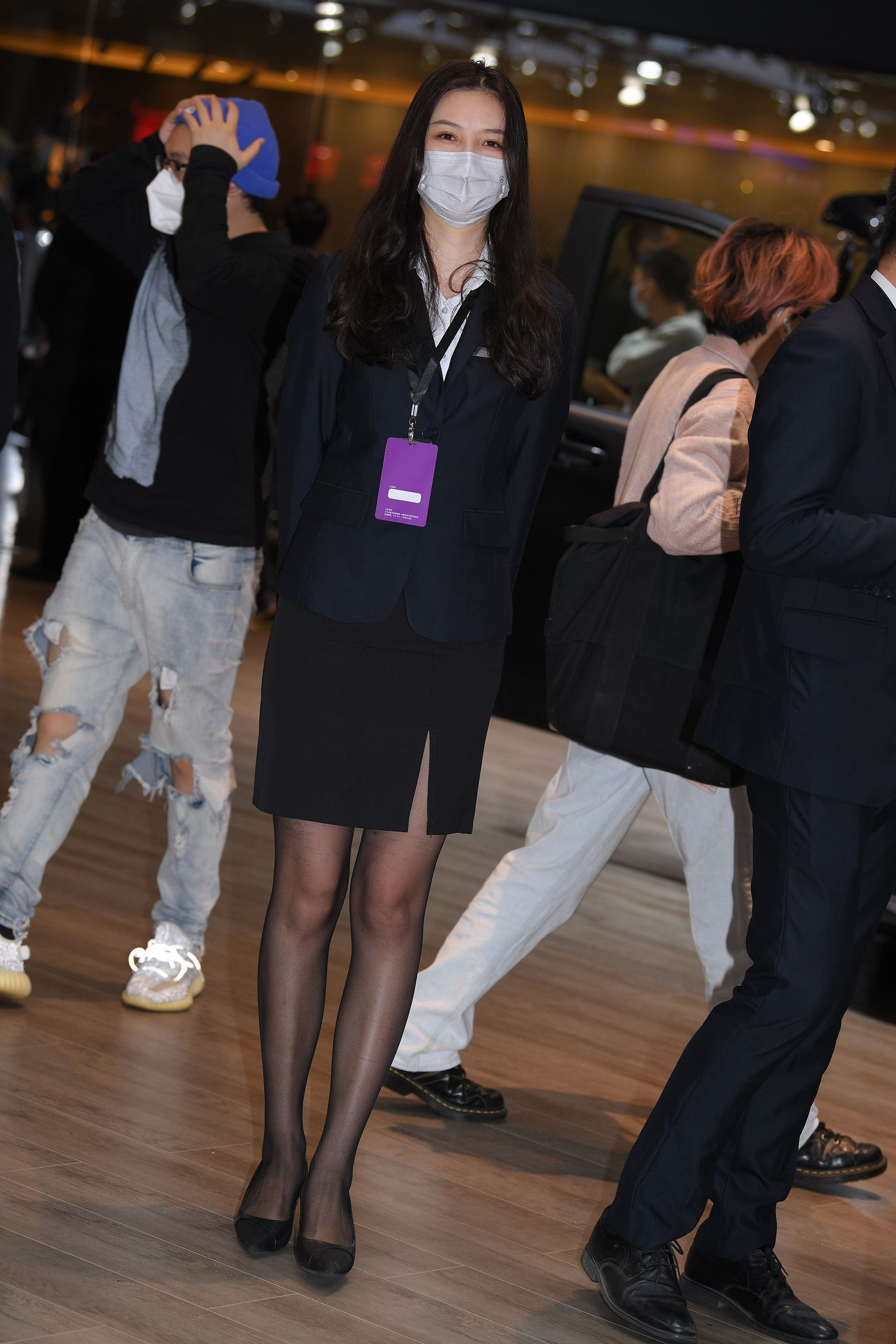  街拍鸭,魔镜街拍,丝袜,裙装,展会,人妻,街拍,写真套图,魔镜原图专区