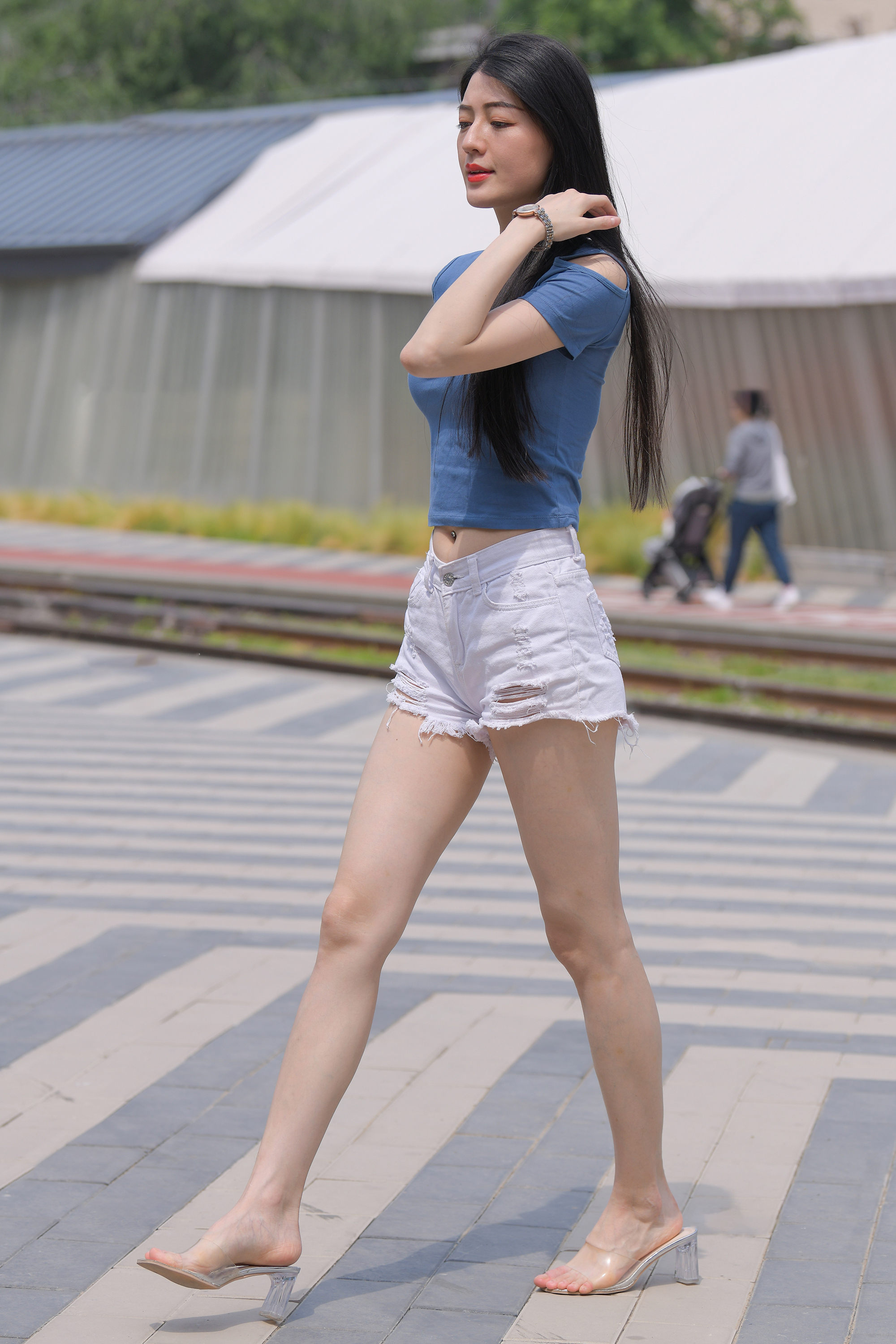 图片[13]-M1123 白色热裤美女 32G 文婷-KHL.CC-快活林