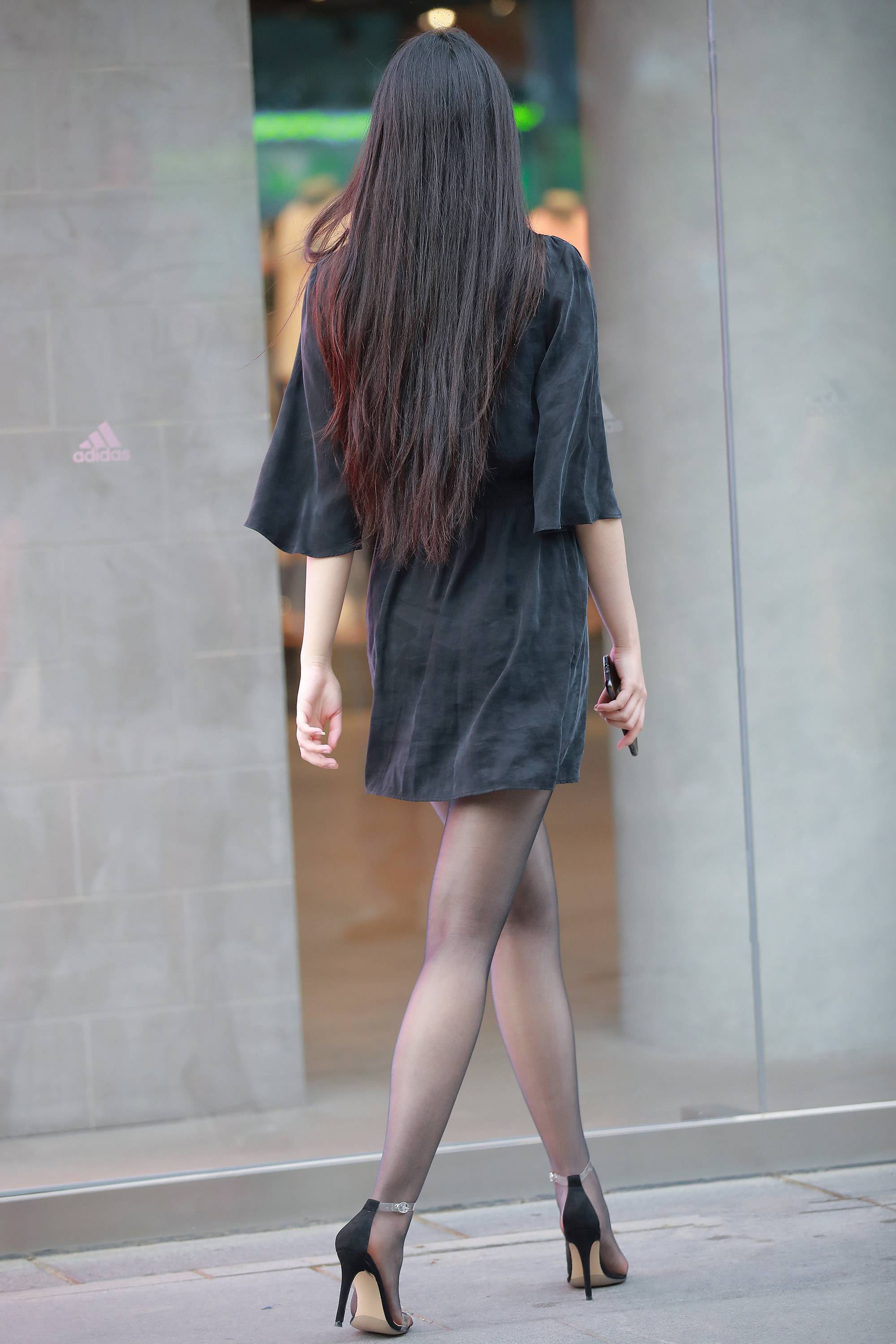  街拍鸭,魔镜街拍,街拍第一站,丝袜,裙装,熟女,街拍,写真套图,Momoko葵葵