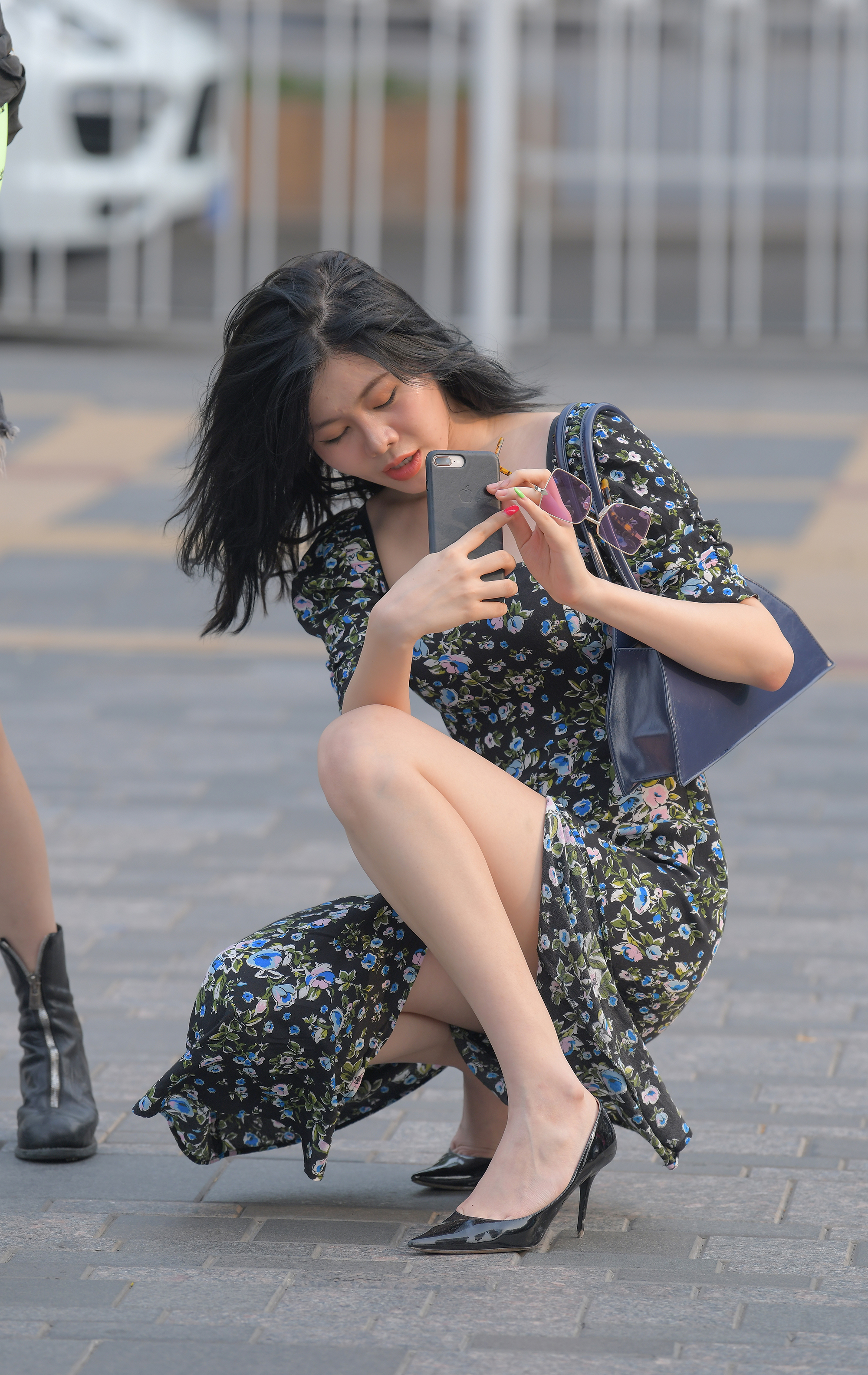  街拍鸭,魔镜街拍,街拍第一站,裙装,人妻,街拍,写真套图,你的负卿