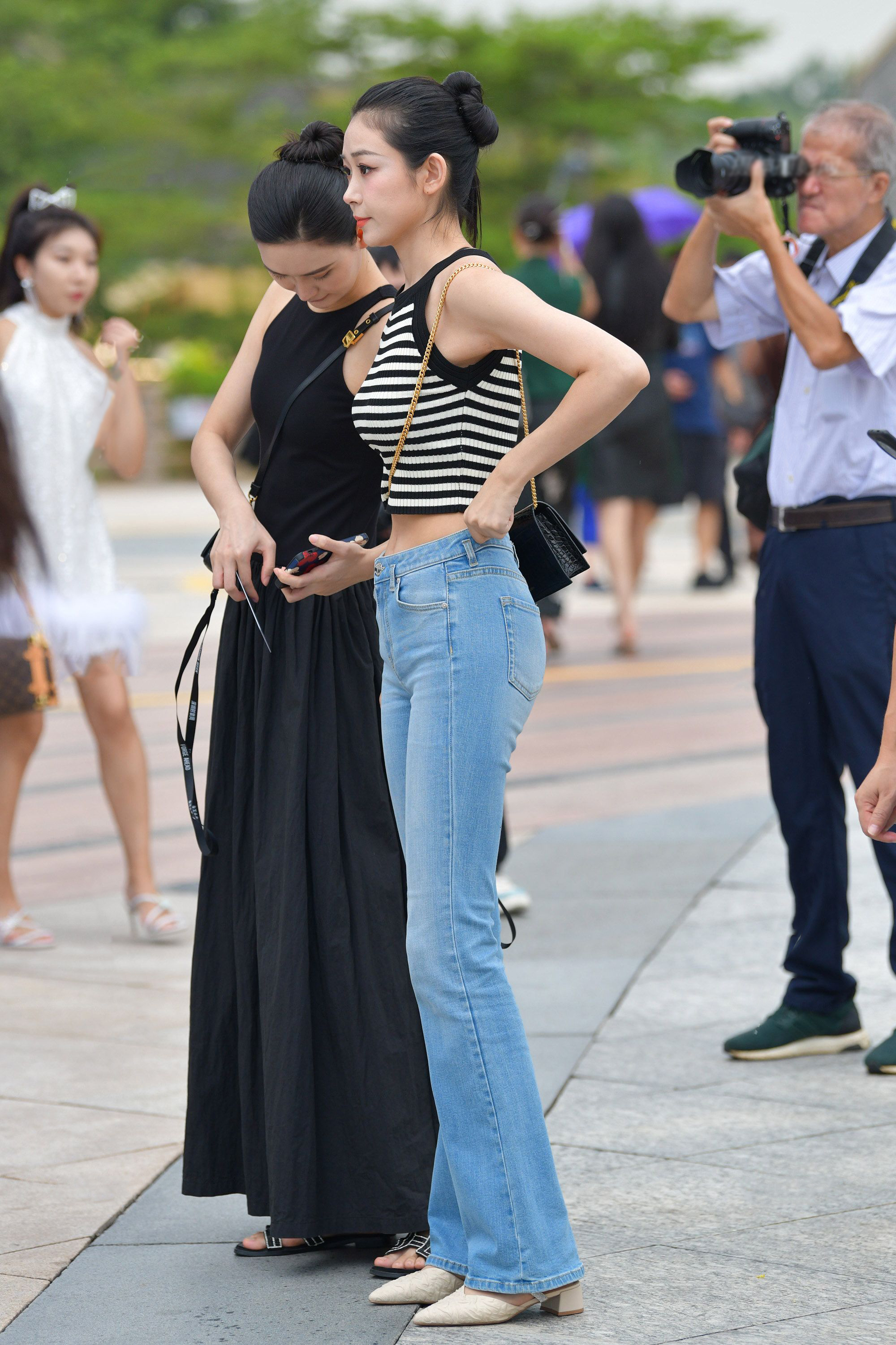 【J5984】紧牛大长腿，天然美女