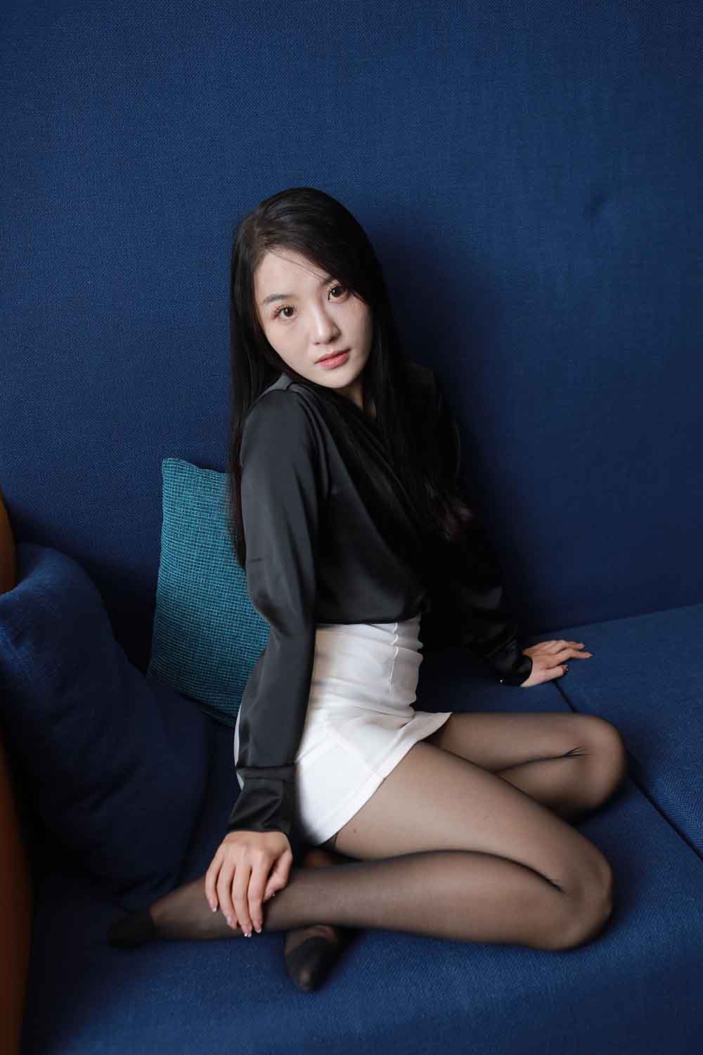 【D0345】房间里的OL-美图鉴赏论坛-综合板块-爱玩博客