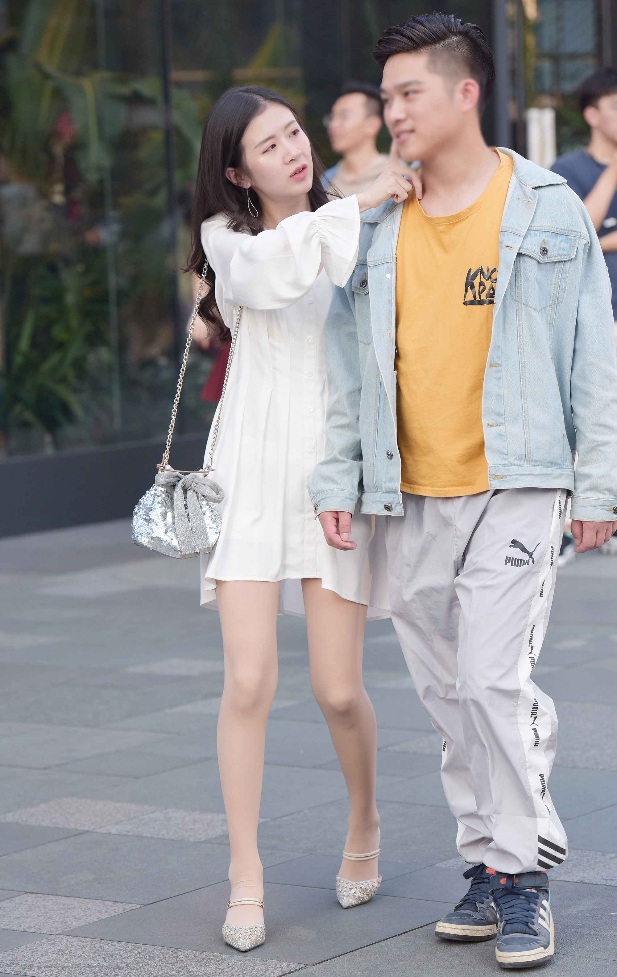 街拍鸭,魔镜街拍,街拍第一站,丝袜,裙装,少妇,街拍,写真套图,51MODO杂志