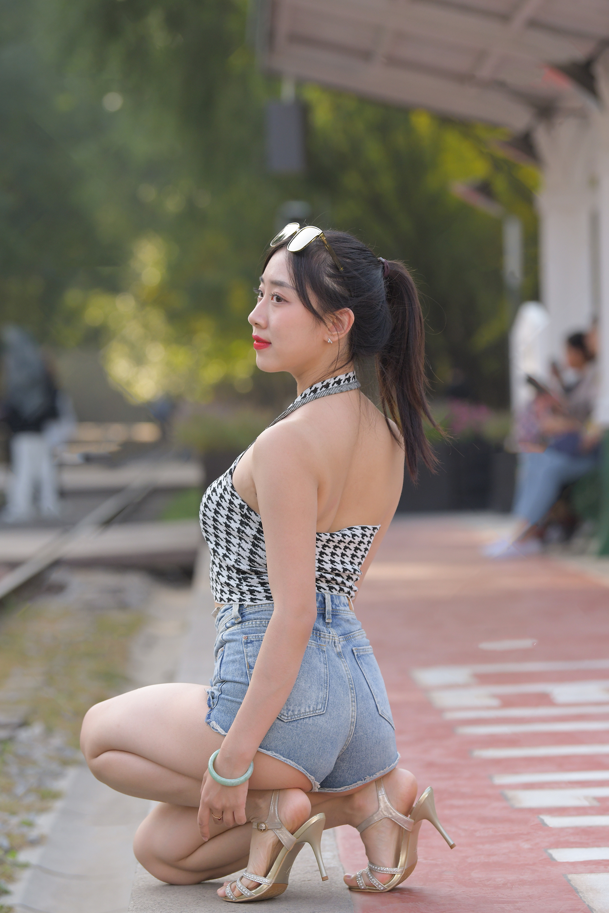 图片[9]-M1171 牛仔热裤美女 34G-KHL.CC-快活林