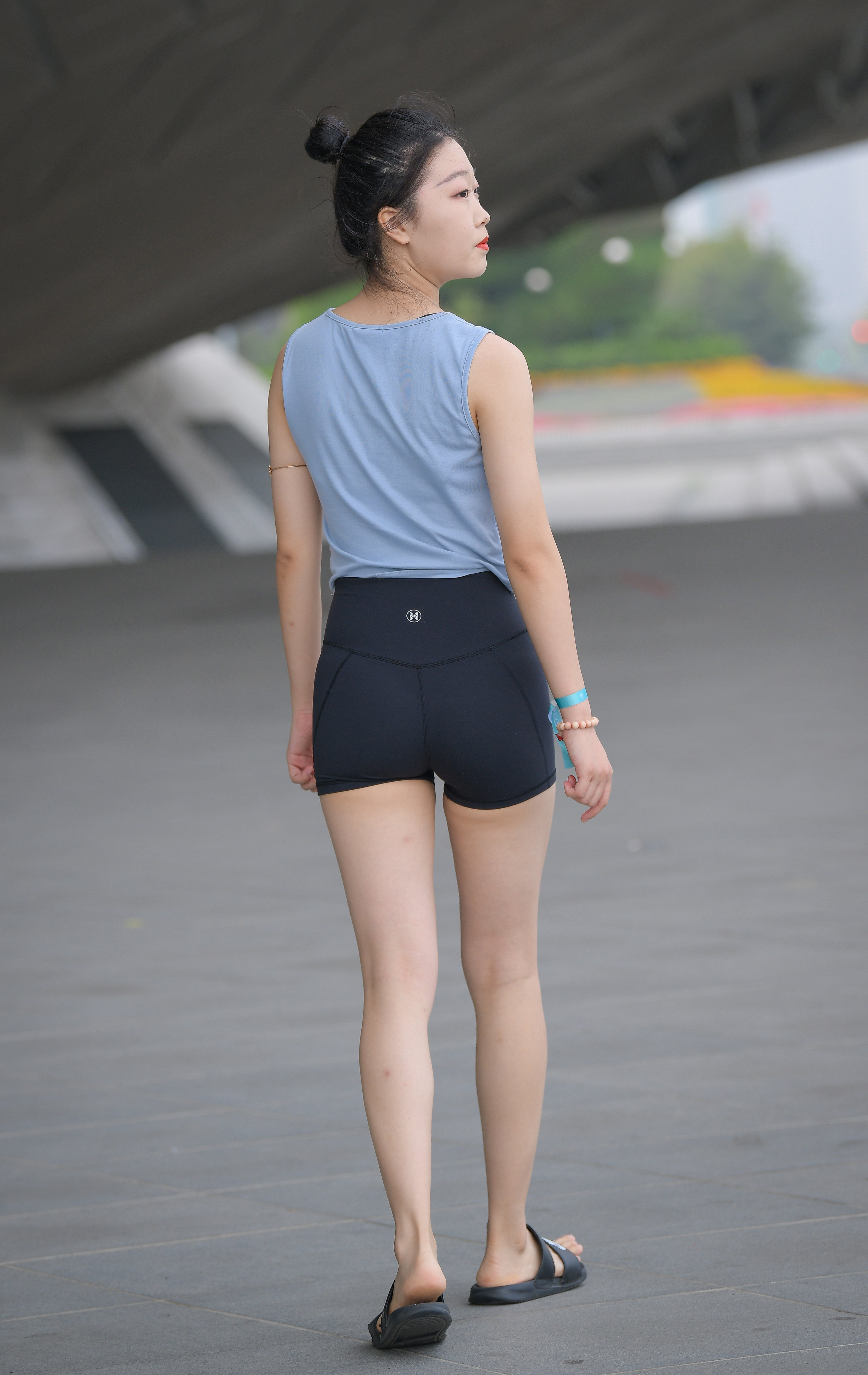 街拍鸭,魔镜街拍,街拍第一站,紧身裤,人妻,街拍,写真套图,袜涩写真