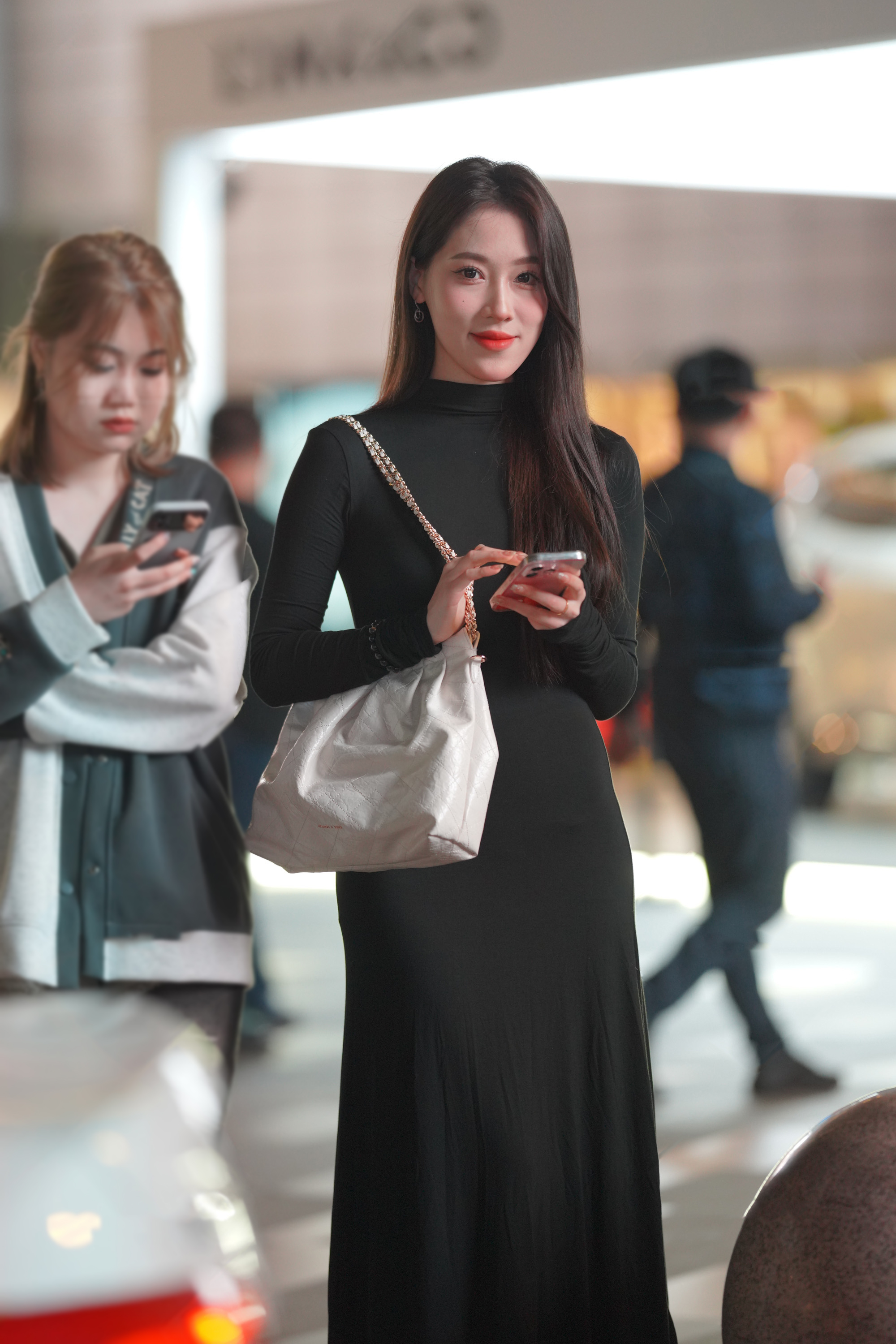 街拍鸭,魔镜街拍,街拍第一站,写真套图,街拍美女,街拍图片,街拍视频,街拍VIP,免费街拍
