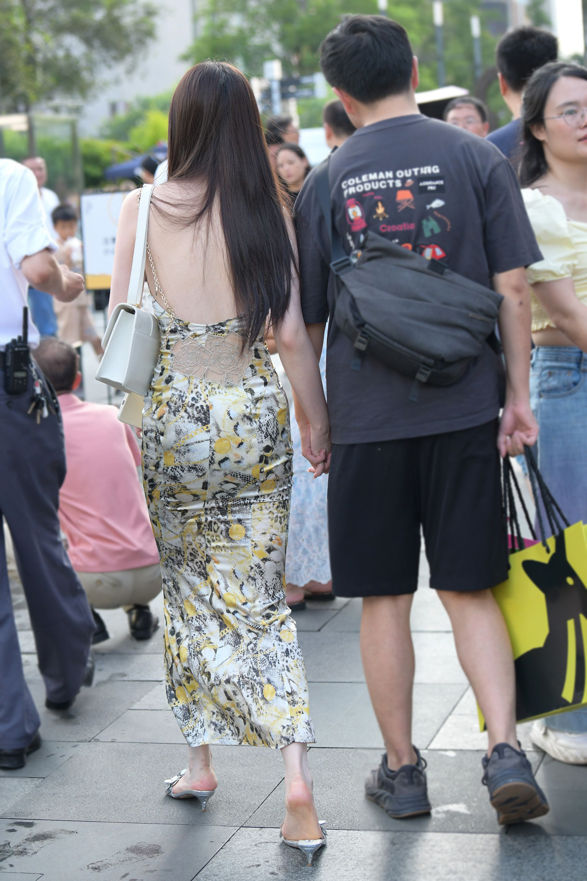  街拍鸭,魔镜街拍,街拍第一站,裙装,美女,街拍,写真套图,雪琪SAMA