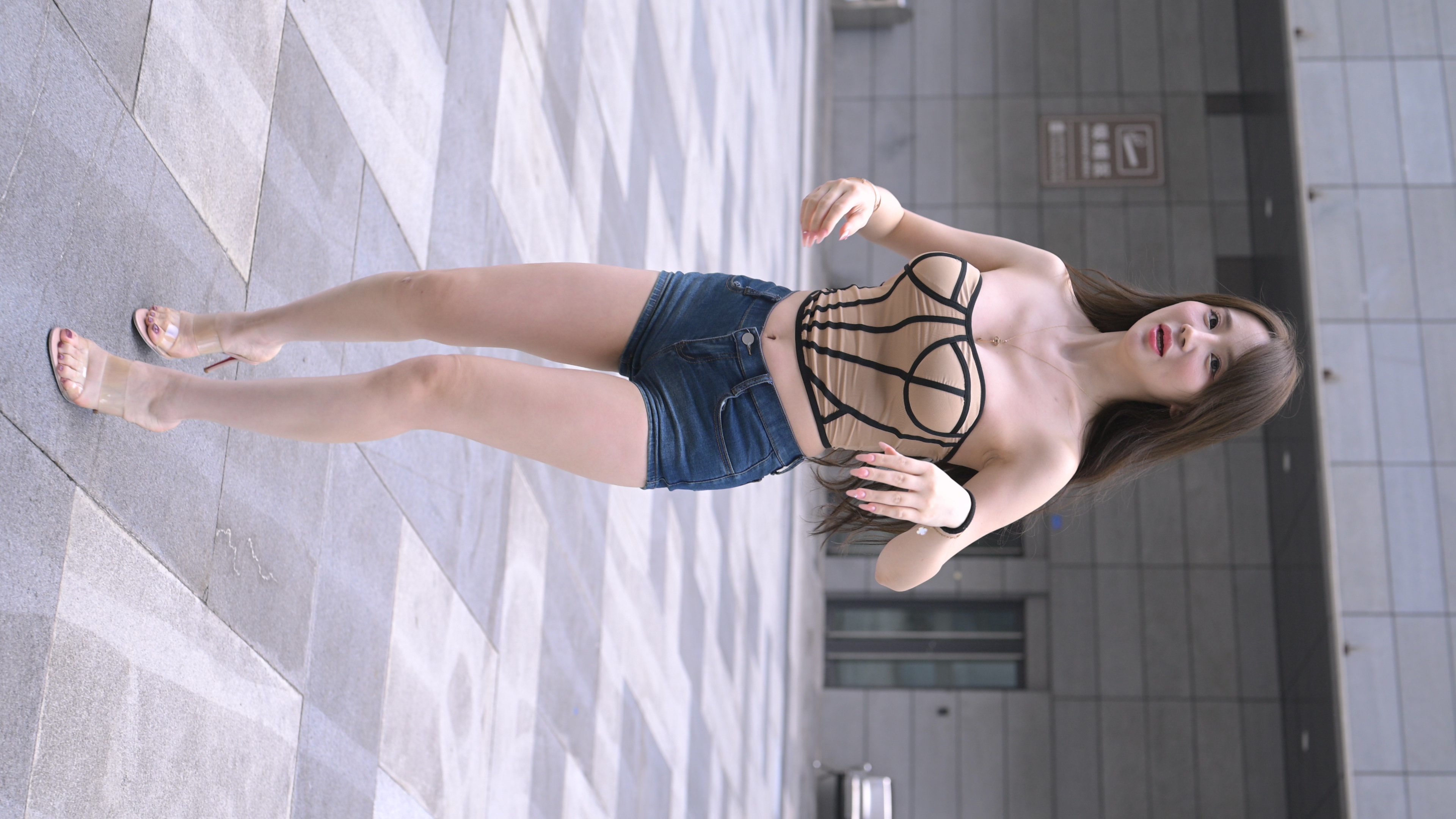 图片[2]-J6445 肉感热裤美女 4K 17G-KHL.CC-快活林