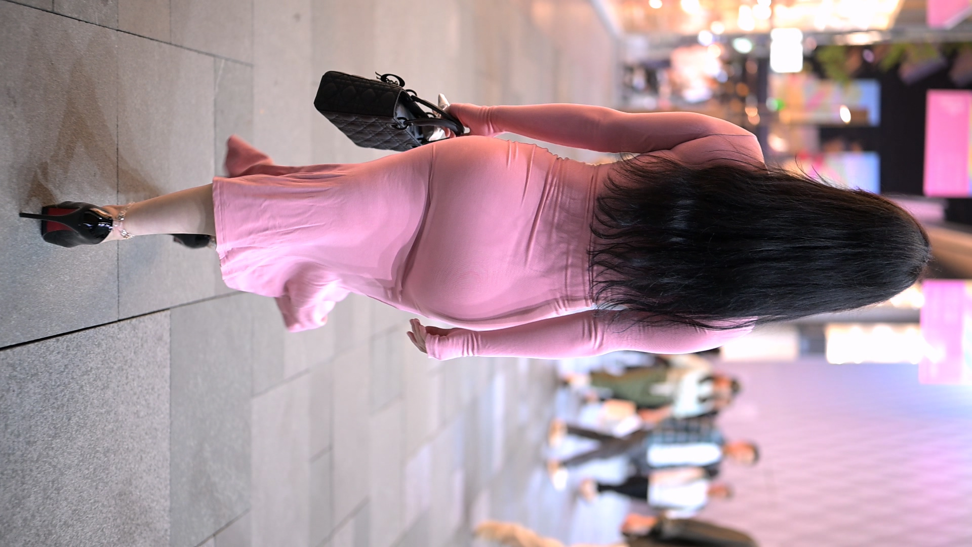 街拍鸭,魔镜街拍,街拍第一站,写真套图,街拍美女,街拍图片,街拍视频,街拍VIP,免费街拍