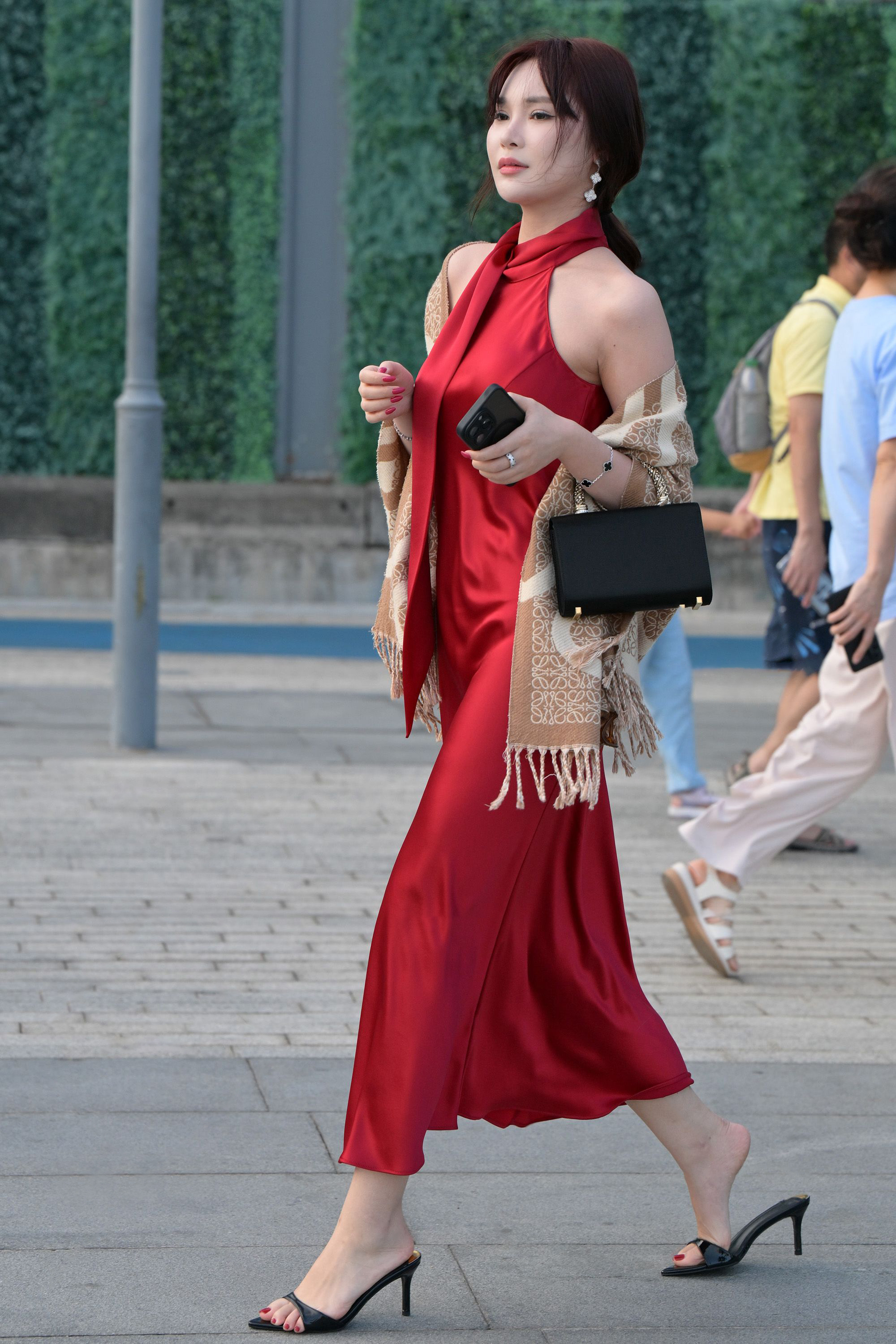  街拍鸭,魔镜街拍,街拍第一站,裙装,美女,街拍,写真套图,封疆疆v
