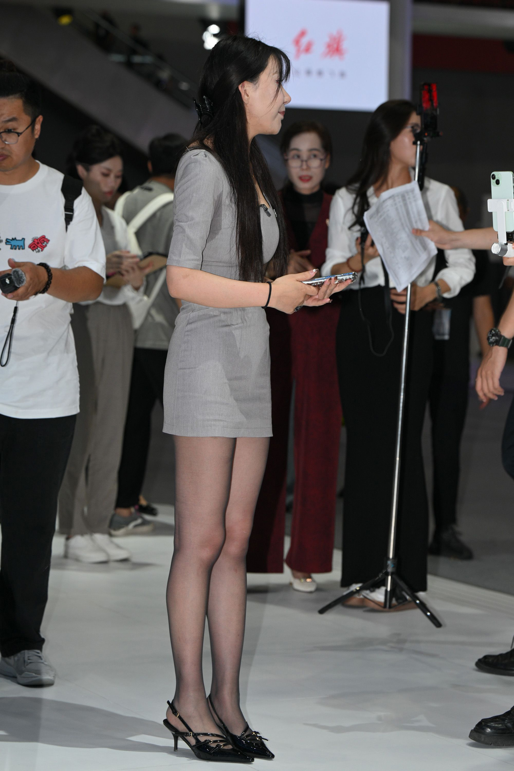 街拍鸭,魔镜街拍,街拍第一站,写真套图,街拍美女,街拍图片,街拍视频,街拍VIP,免费街拍网