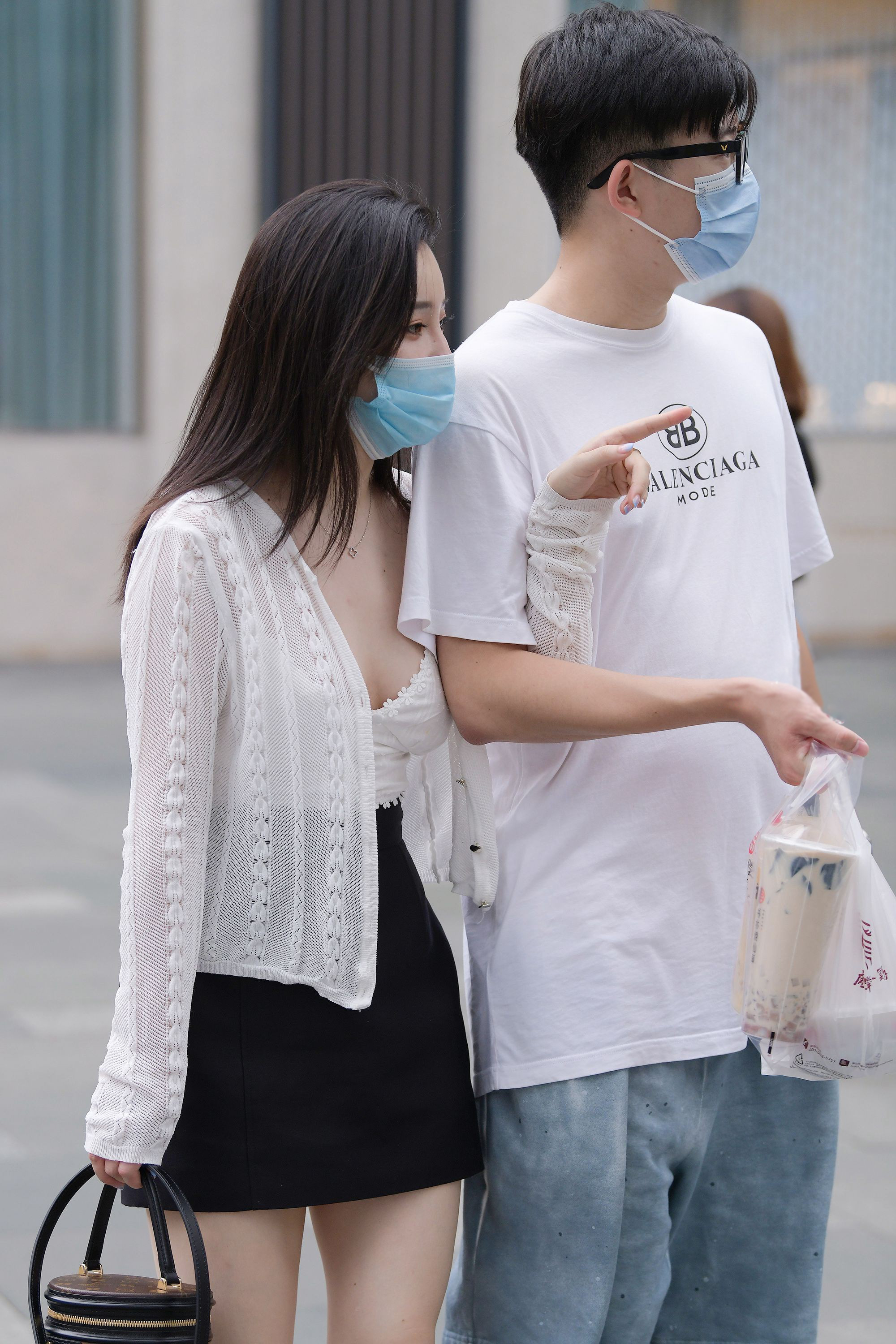  街拍鸭,魔镜街拍,街拍第一站,裙装,熟女,街拍,写真套图,中山原创