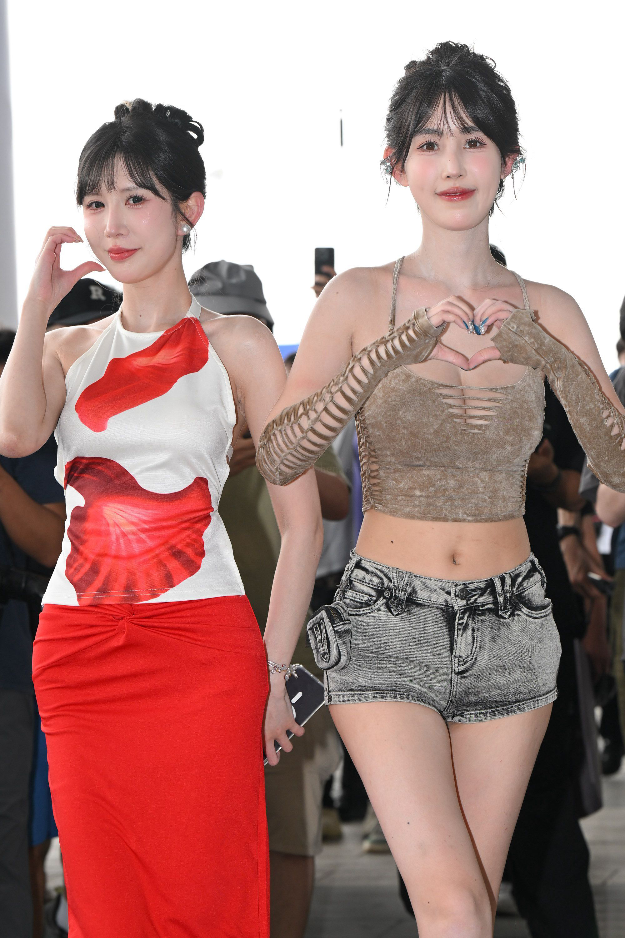  街拍鸭,魔镜街拍,街拍第一站,裙装,热裤,熟女,街拍,写真套图,Ugirl艺术摄影