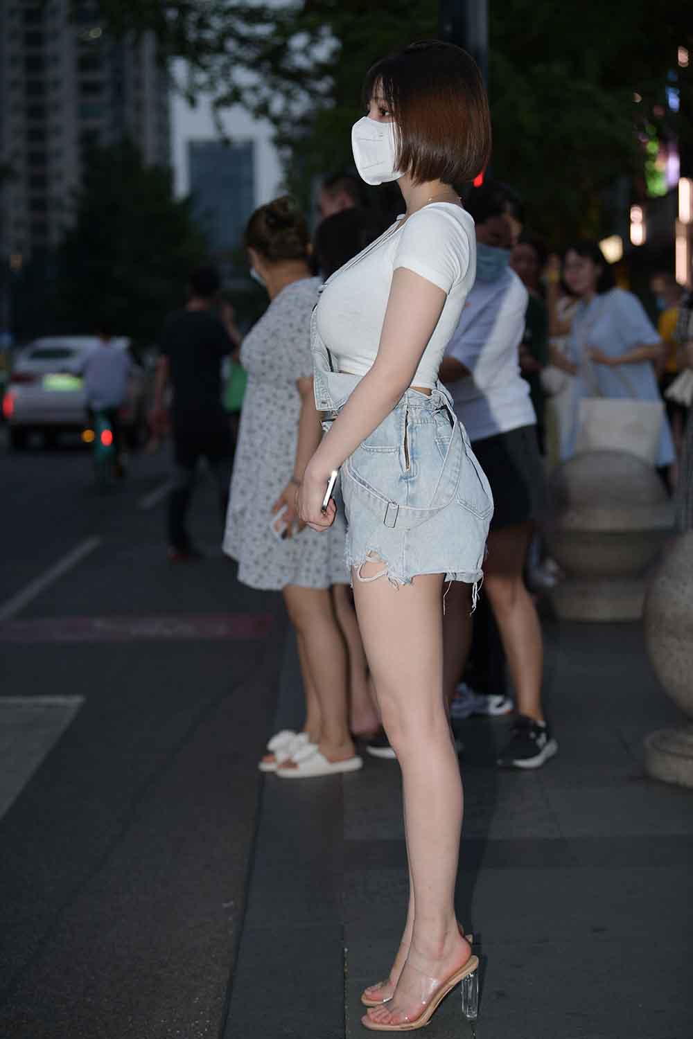 【J7192】丰满的浅浅（图+视频）【图片】-街拍鸭