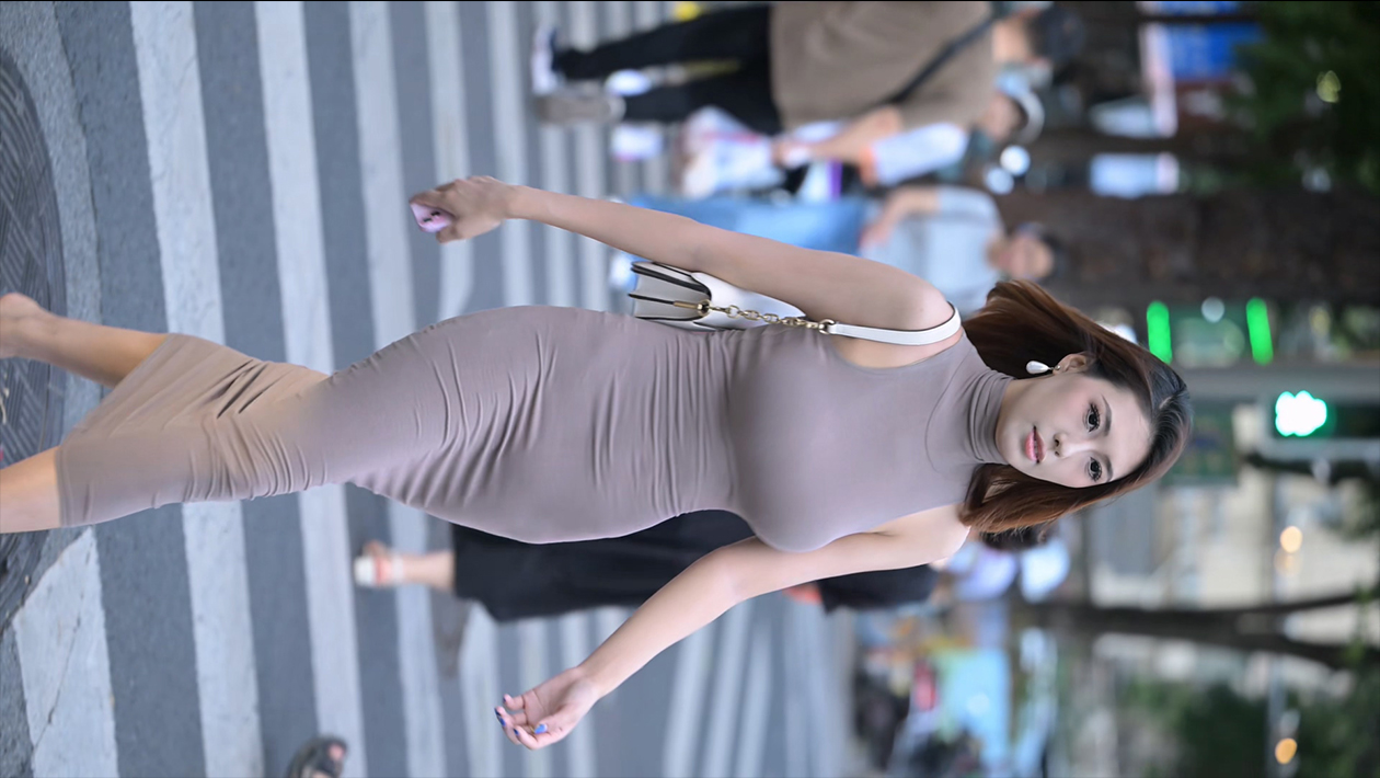 街拍鸭,魔镜街拍,街拍第一站,写真套图,街拍美女,街拍图片,街拍视频,街拍VIP,免费街拍