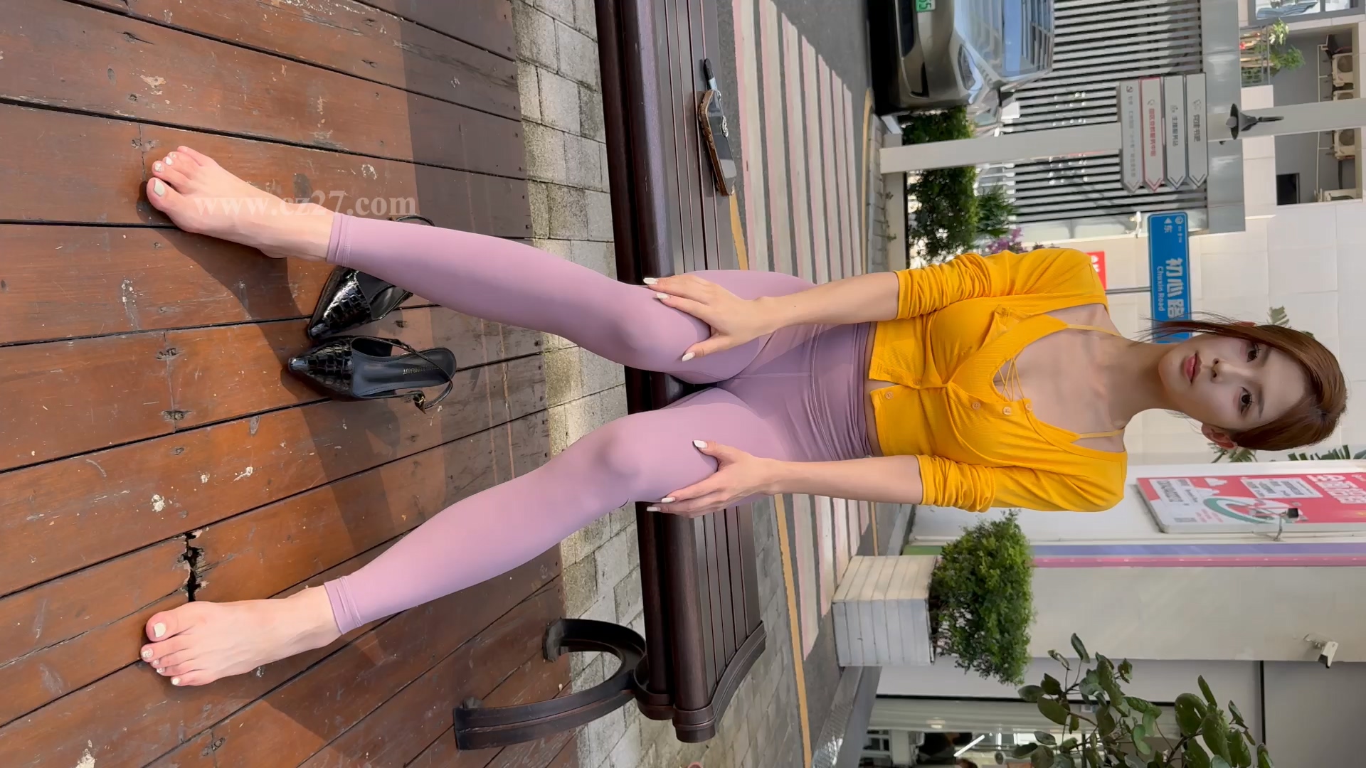 街拍鸭,魔镜街拍,街拍第一站,写真套图,街拍美女,街拍图片,街拍视频,街拍VIP,免费街拍