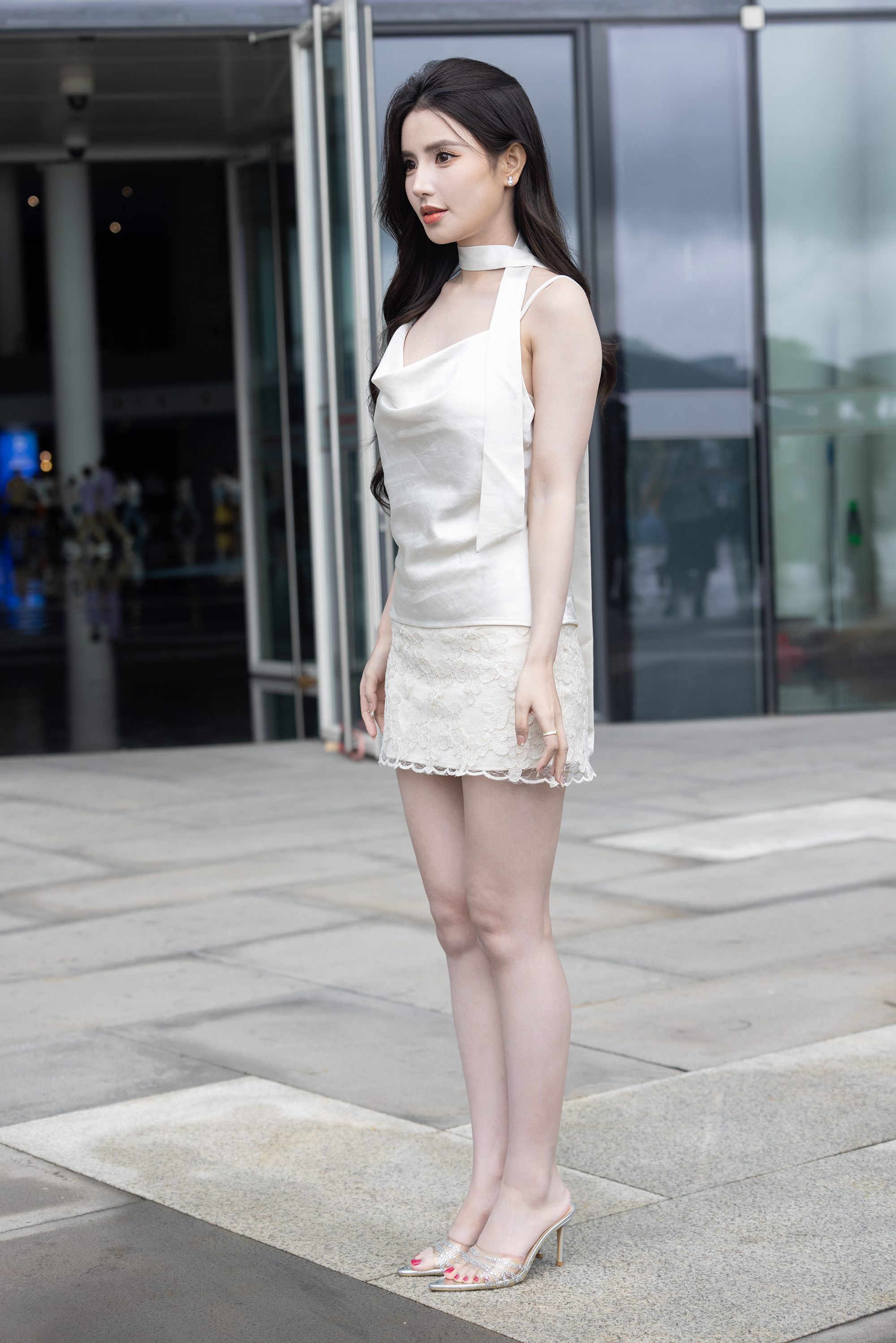  街拍鸭,魔镜街拍,街拍第一站,裙装,美女,街拍,写真套图,BoLoli波萝社新刊