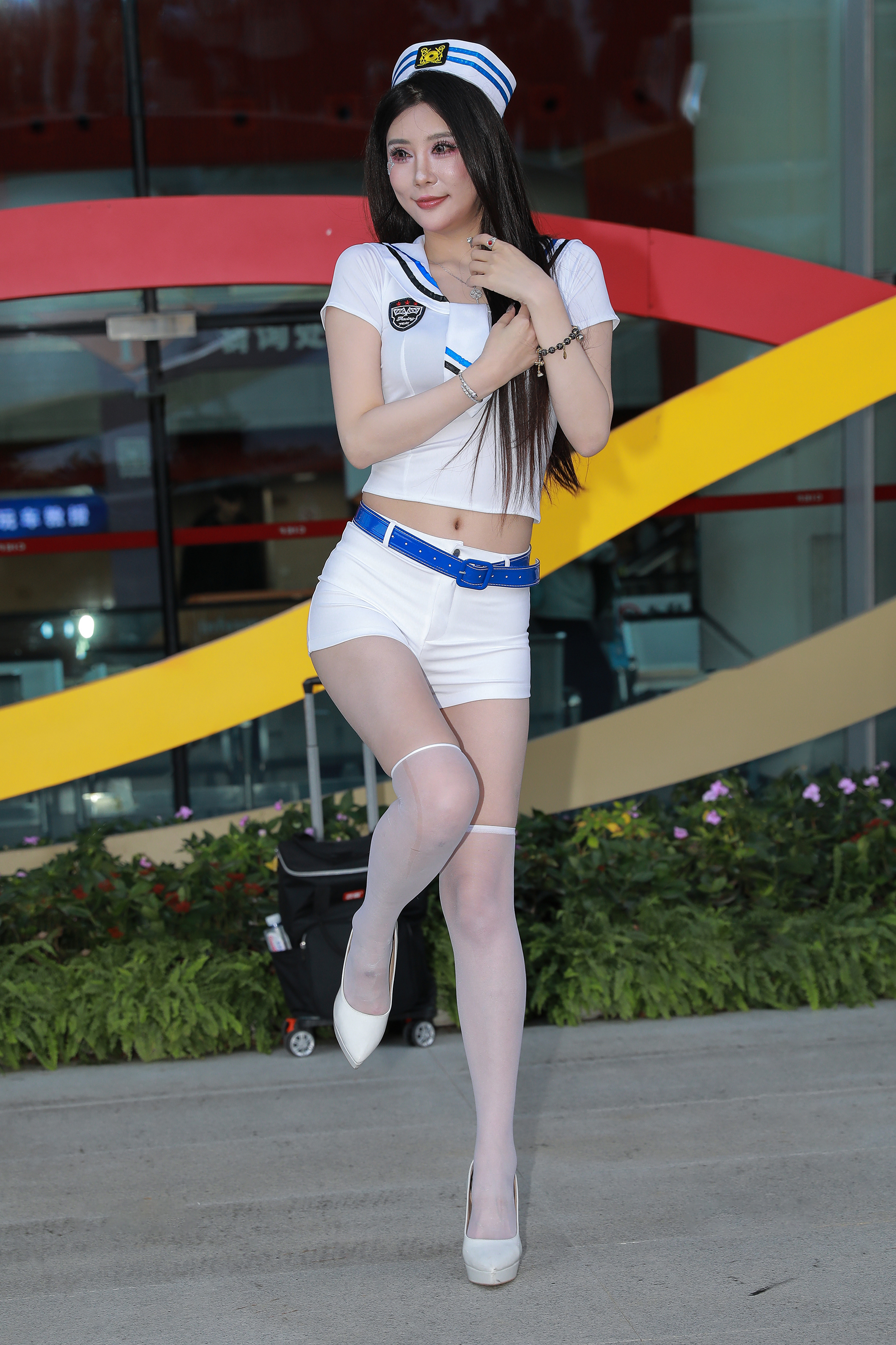 图片[5]-J7131 白色热裤美女-KHL.CC-快活林-魔镜模拍写真资源下载