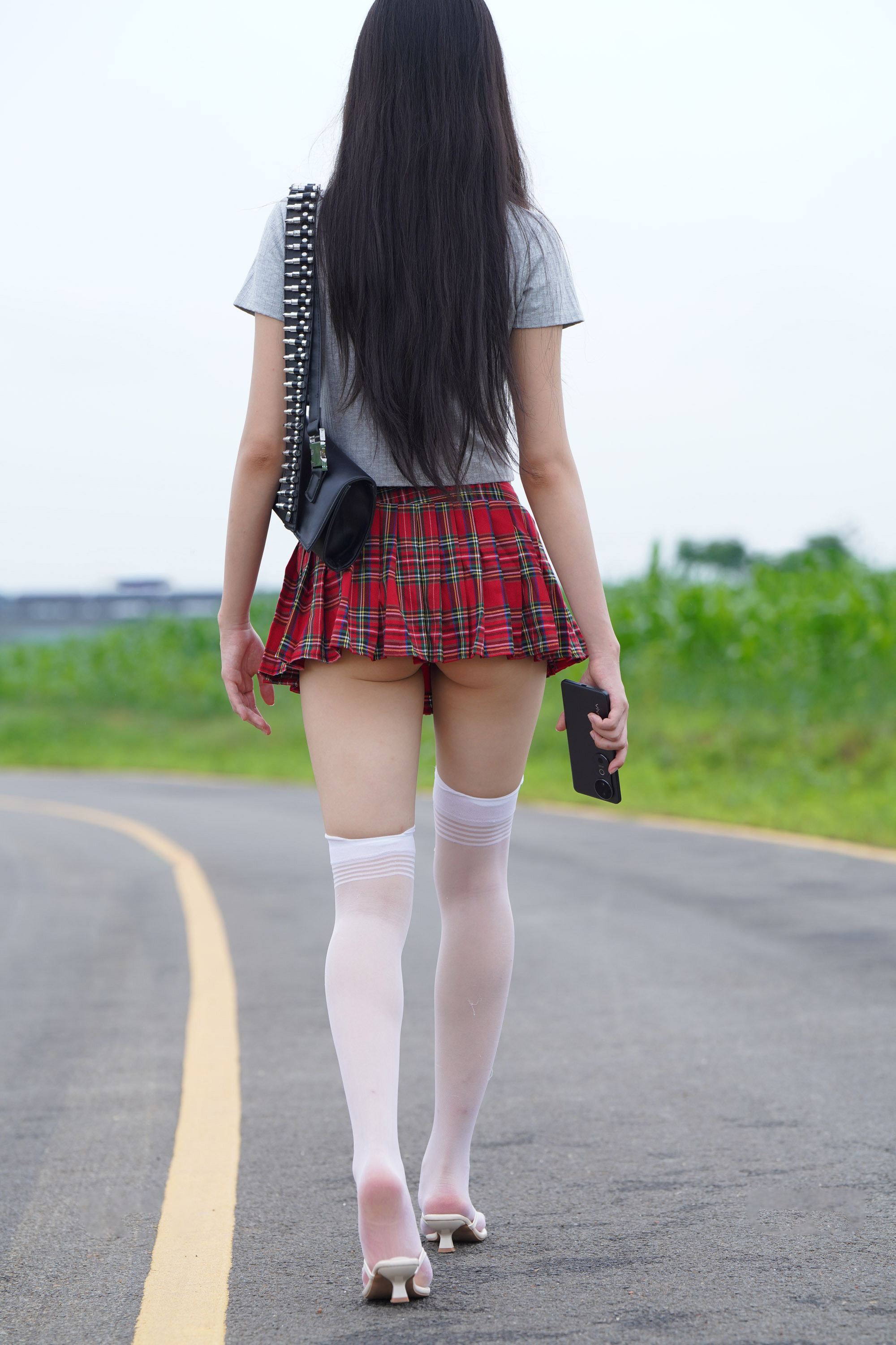 街拍鸭,魔镜街拍,街拍第一站,写真套图,街拍美女,街拍图片,街拍视频,街拍VIP,免费街拍