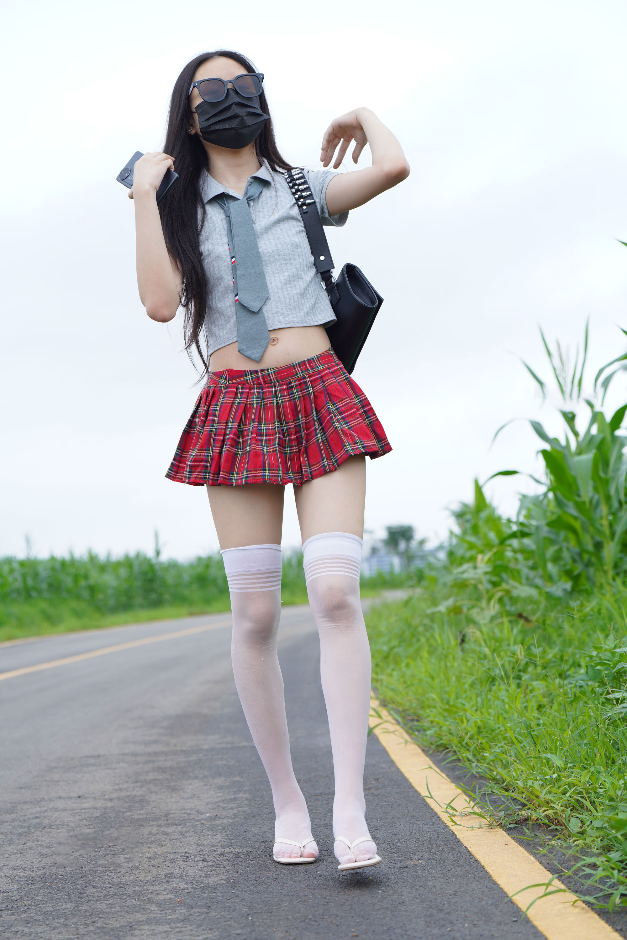 街拍鸭,魔镜街拍,街拍第一站,写真套图,街拍美女,街拍图片,街拍视频,街拍VIP,免费街拍