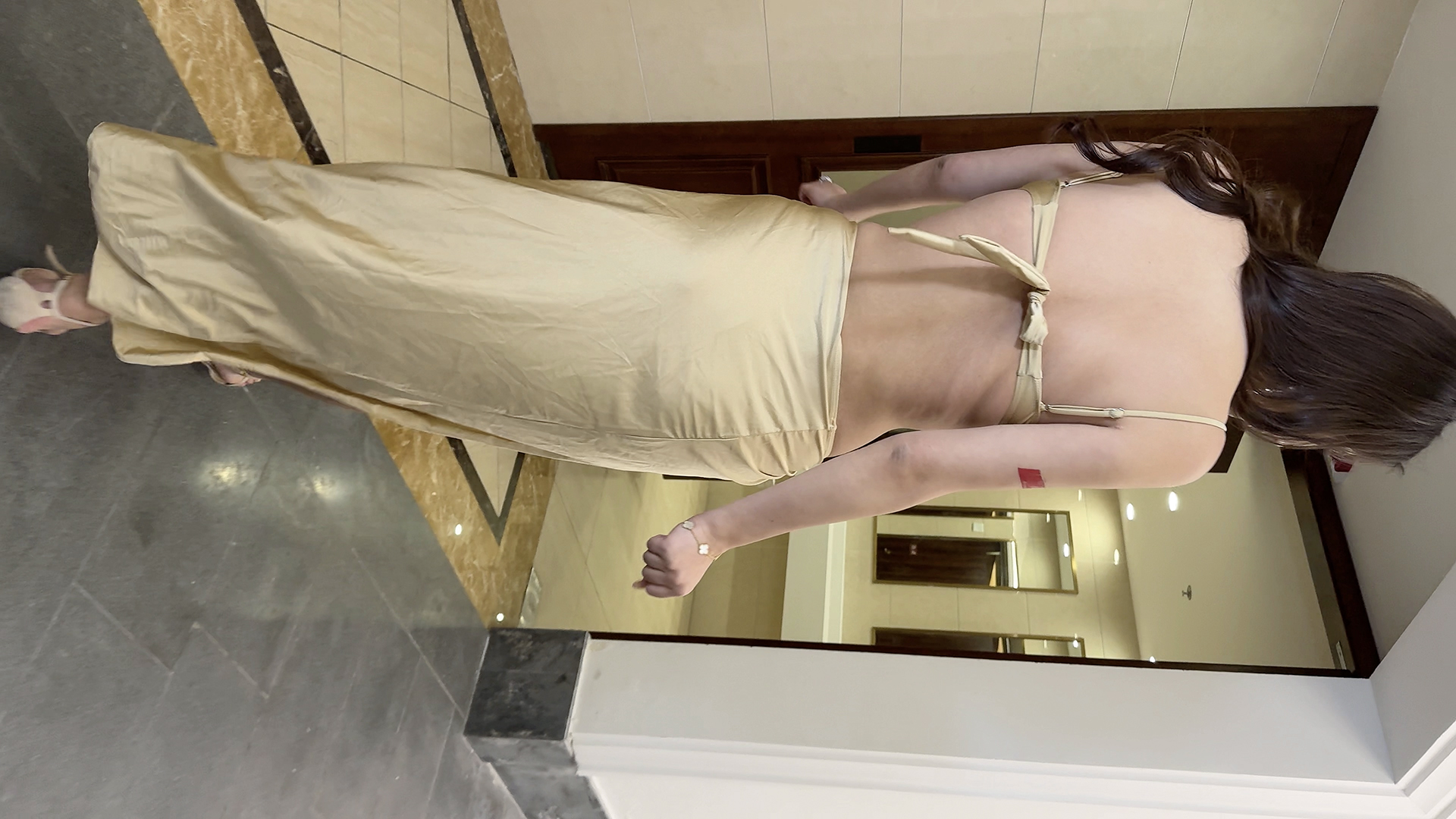 街拍鸭,魔镜街拍,街拍第一站,写真套图,街拍美女,街拍图片,街拍视频,街拍VIP,免费街拍