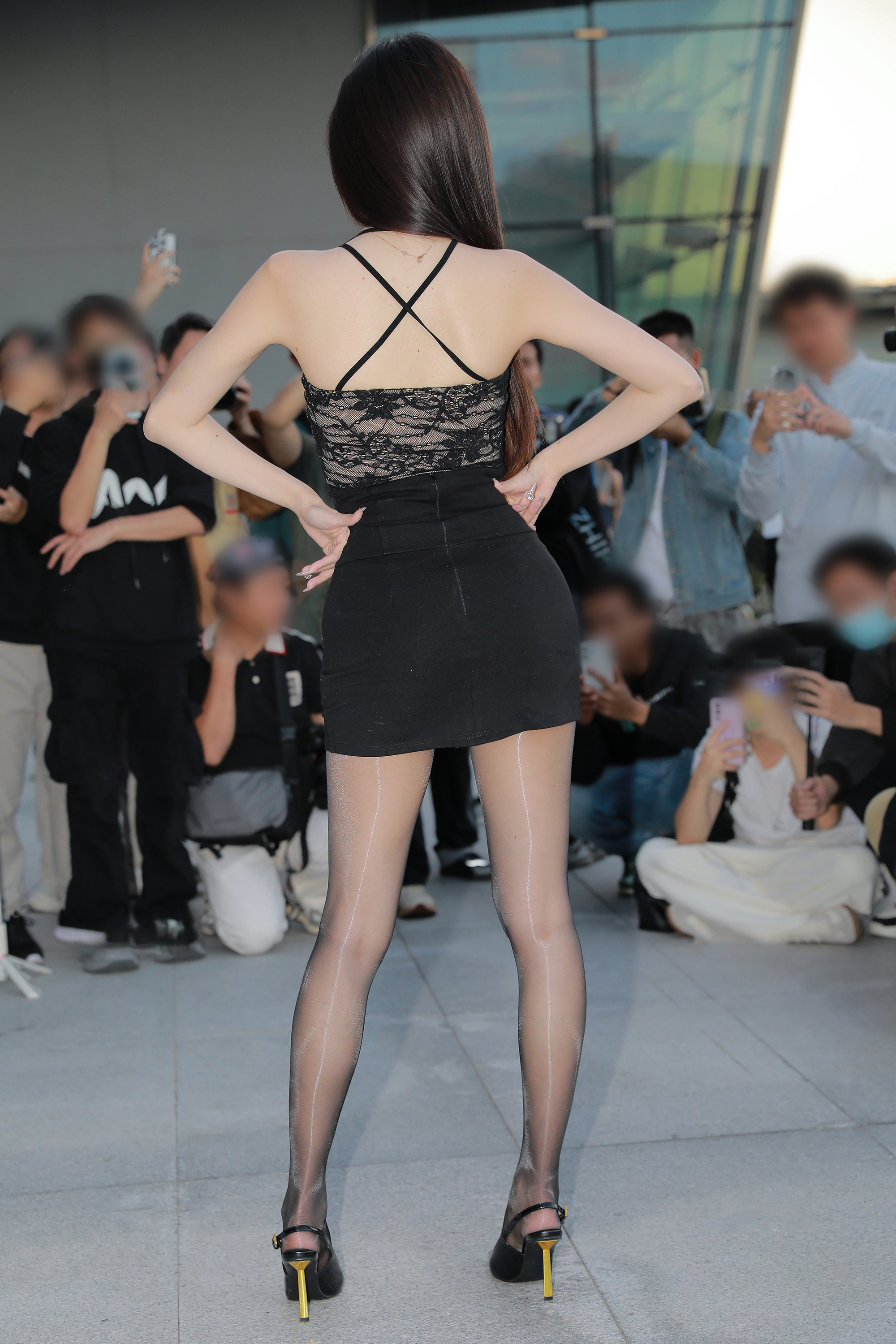 图片[1]-J7254 黑丝长腿高跟美女 肖悦-快活林官网
